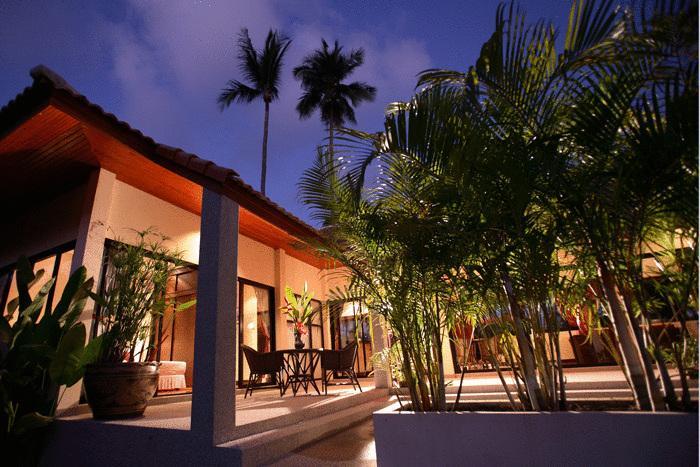 Ban Kao Tropical Boutique Residence Laem Set Pokoj fotografie